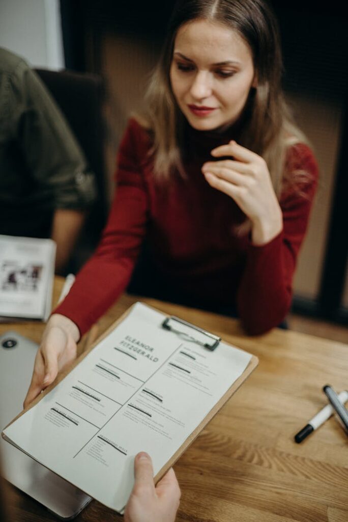 The Art of Drawing Readers In: Your attractive post title goes here